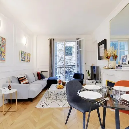 Luxury 4pers George V Parigi